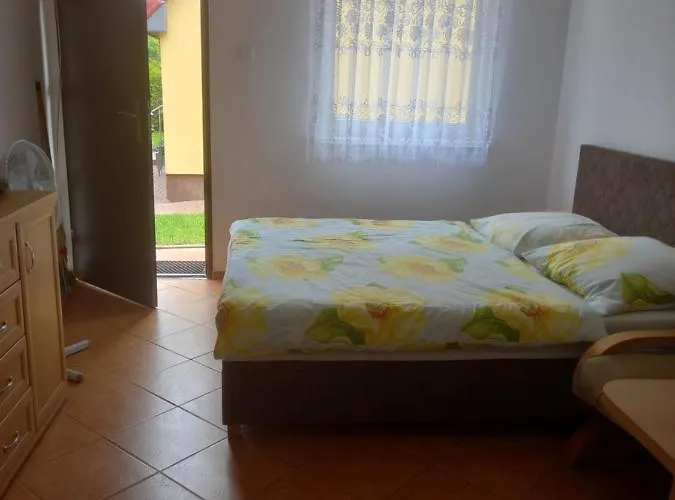 Przy Plazy Homestay *