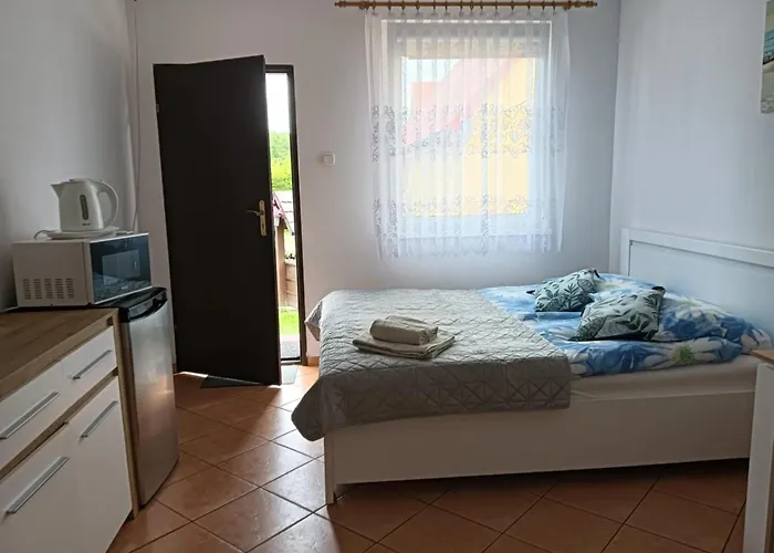 Przy Plazy * אוסטרוני מורסקי